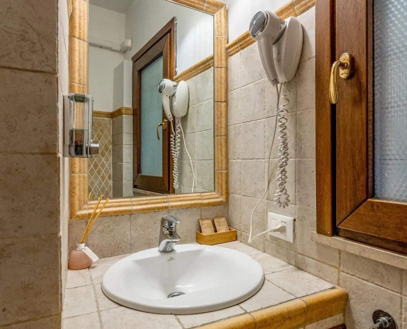 Domus 15 - Guest House Rome