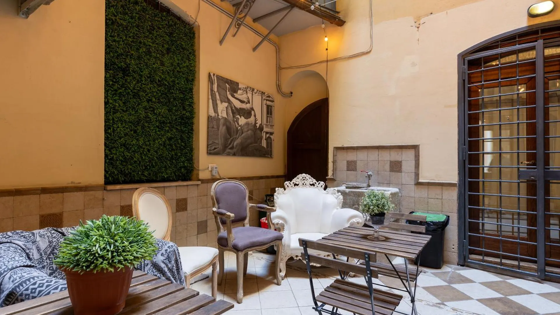 Domus 15 - Guest House Rome Italy