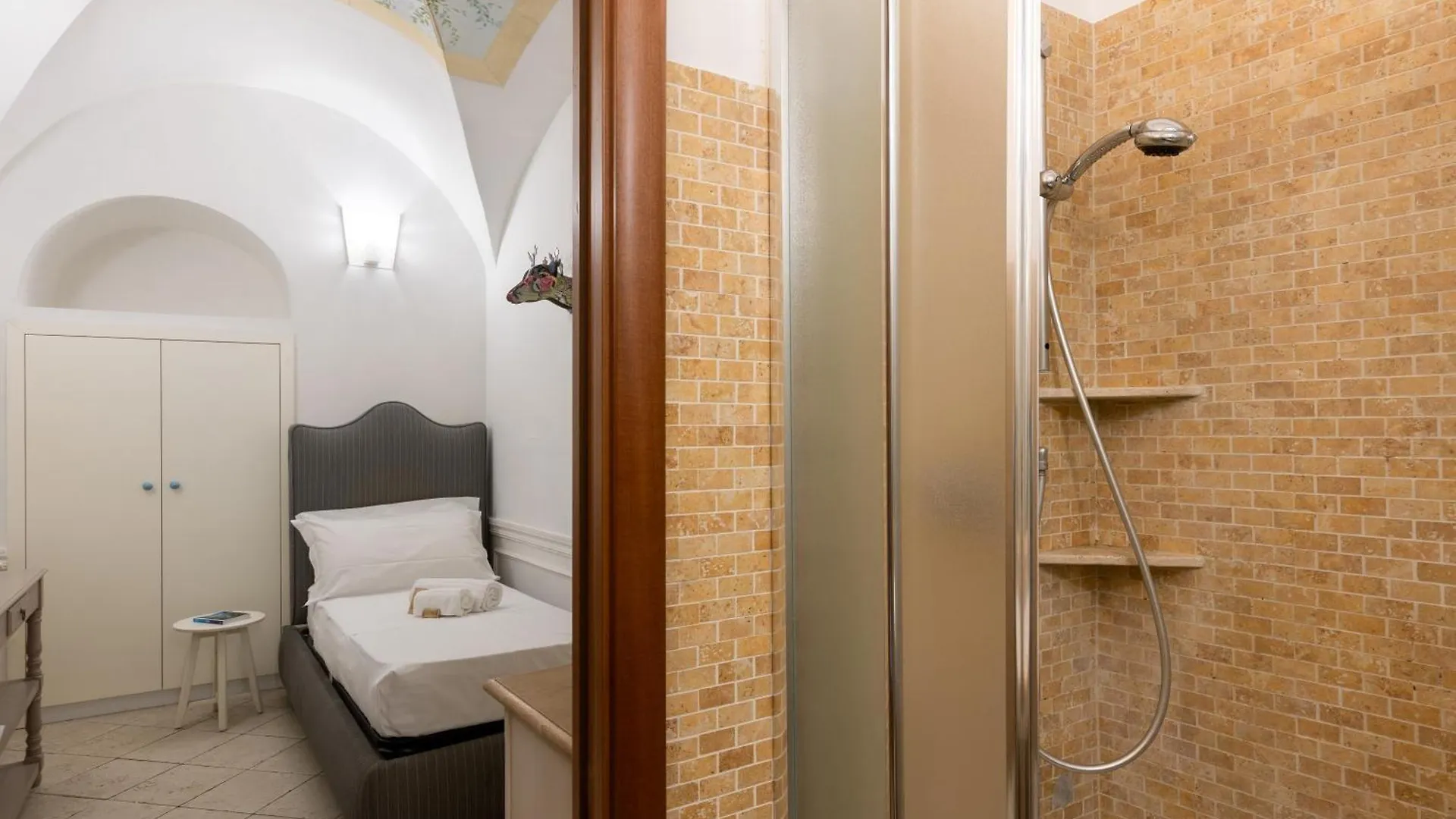 Domus 15 - Guest House Rome