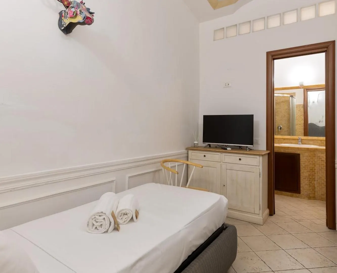 Domus 15 - Guest House Rome 0*,  Italy