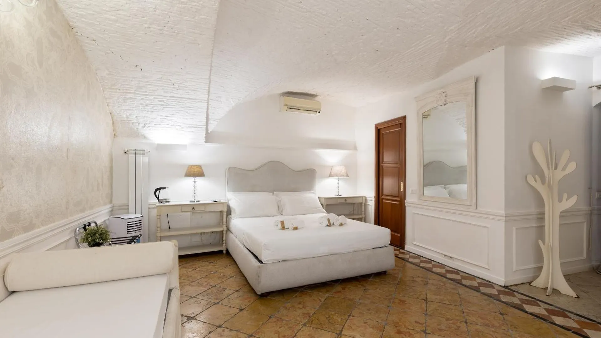 Domus 15 - Guest House Rome 0*,