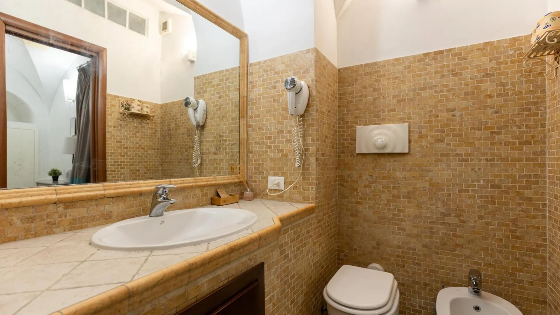 Domus 15 - Guest House Rome Italy